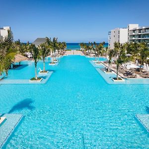 Ocean Eden Bay (Adults Only)